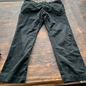 Polo Ralph Lauren
Slim-Fit Stretch Chino Pants